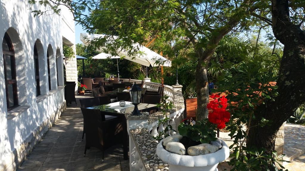 Guest House Villa Marlis Malinska Buitenkant foto