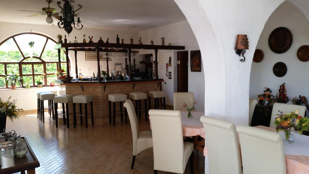 Guest House Villa Marlis Malinska Buitenkant foto